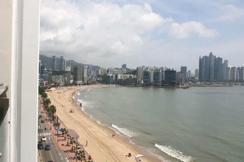 Апартаменты Gwangan-Ri Grand Terrace Ocean View Пусан Экстерьер фото